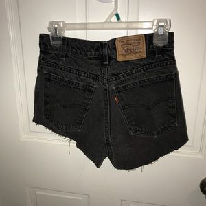 Levi’s cut off shorts